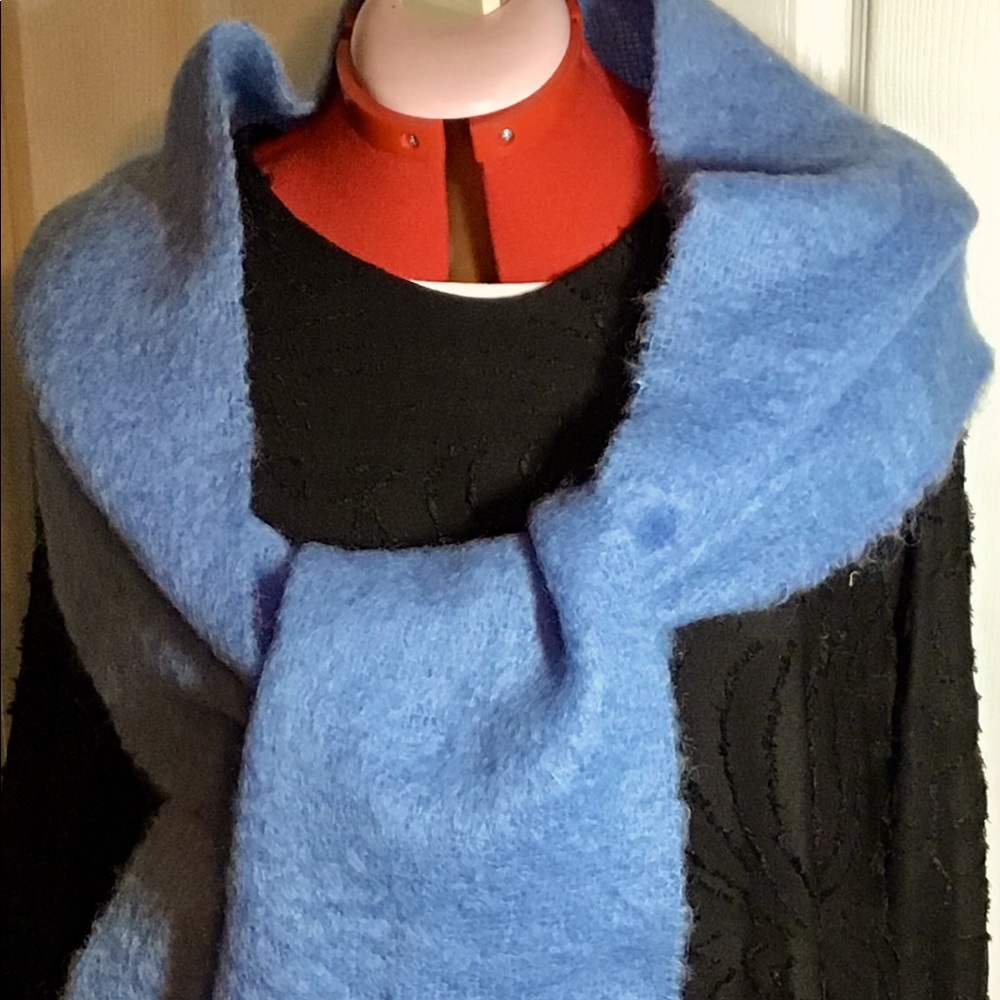 Donegal Design blue handwoven mohair & wool scarf